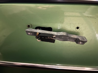 IMG_0819.jpeg (104.73 KiB) 9530 mal betrachtet Keil, Bohrung (+Rost und Spuren Undichtigkeit)