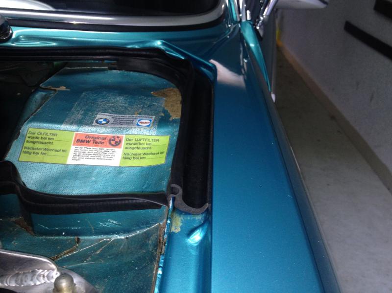 Dichtung Motorraum zur Frontscheibe E9