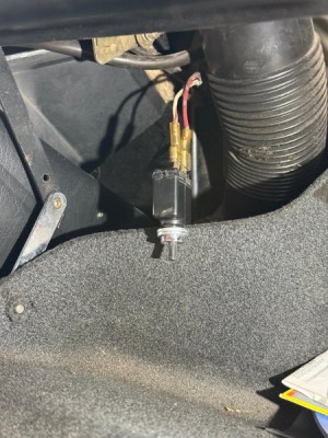 2025-02-21 at 14.37.27_15ebcf20.jpg (77.47 KiB) 2957 mal betrachtet Schalter Handschuhfach