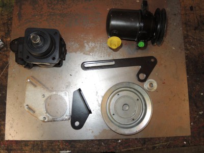 Foto_11132.JPG (116.44 KiB) 526 mal betrachtet Die eckige Pumpe