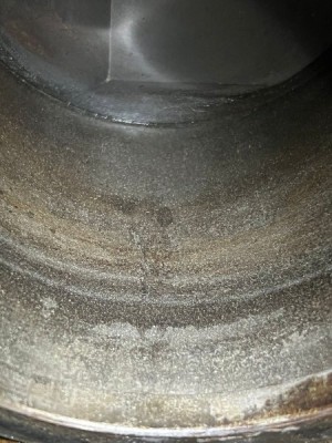 E8E79F4A-1DF2-4982-880A-5DF1094A470E.jpg (75.75 KiB) 1254 mal betrachtet Honschliff Zylinderwandung quasi nicht mehr vorhanden