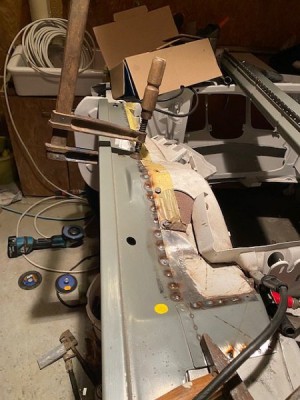 thumbnail_IMG_5516.jpg (62.24 KiB) 5484 mal betrachtet Verbindungsblech eingesetzt