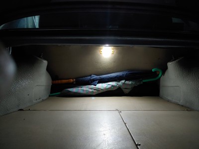 csi-led-kofferraum-01.jpg (147.7 KiB) 4260 mal betrachtet Kofferraum